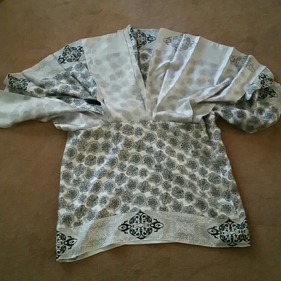 NEW White House Black Market SILK pleated skirt SZ 8 - Picture 8 of 9